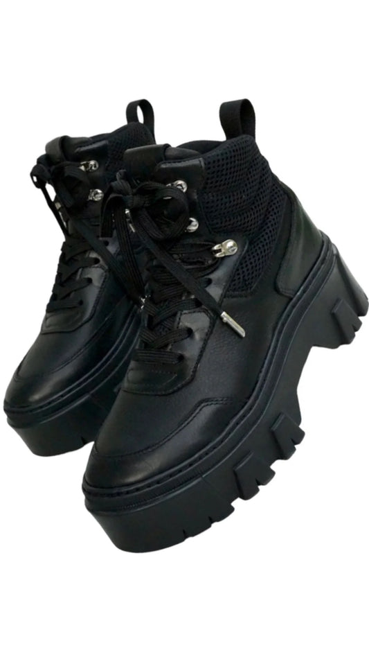 (New) The VIMA Boots